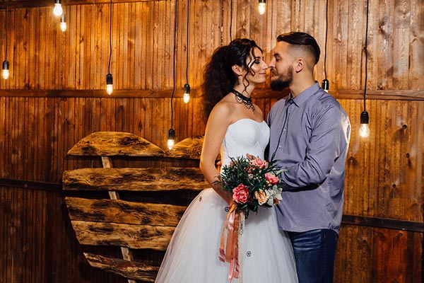 Geben Sie Ihrer Hochzeit ein Motto und überraschen Sie die Gäste mit Ihrem individuellen Hochzeitsstil.